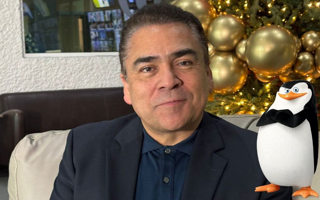 Mario Arvizu, la voz icónica de Skipper y Superman, alerta sobre la inteligencia artificial en el doblaje en Torreón