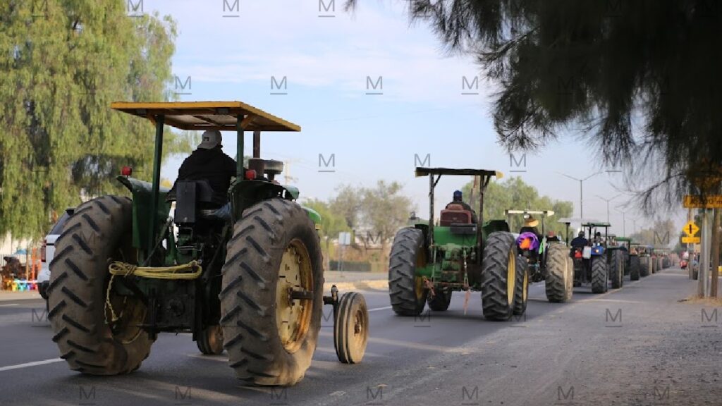 Bloqueos Carreteros en Guanajuato: Productores se Manifiestan Contra la Ley de Aguas Nacionales