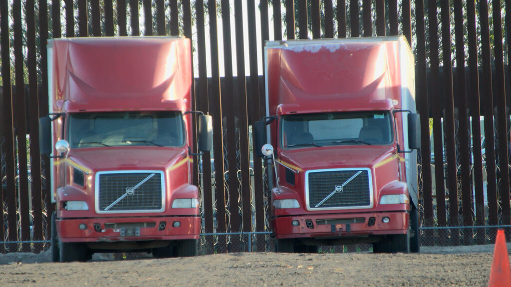 Escuelas de Camiones en la Mira: Departamento de Transporte Advierten de Fraude y Violaciones