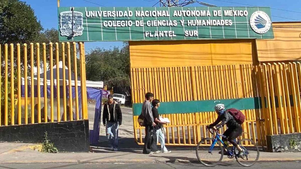 CCH Sur Anuncia la Reanudación de Clases Presenciales: Fechas Importantes para Estudiantes