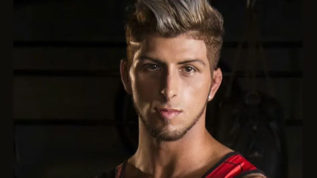 Muerte Sospechosa de Influencer Fitness en su Gimnasio de Tampa