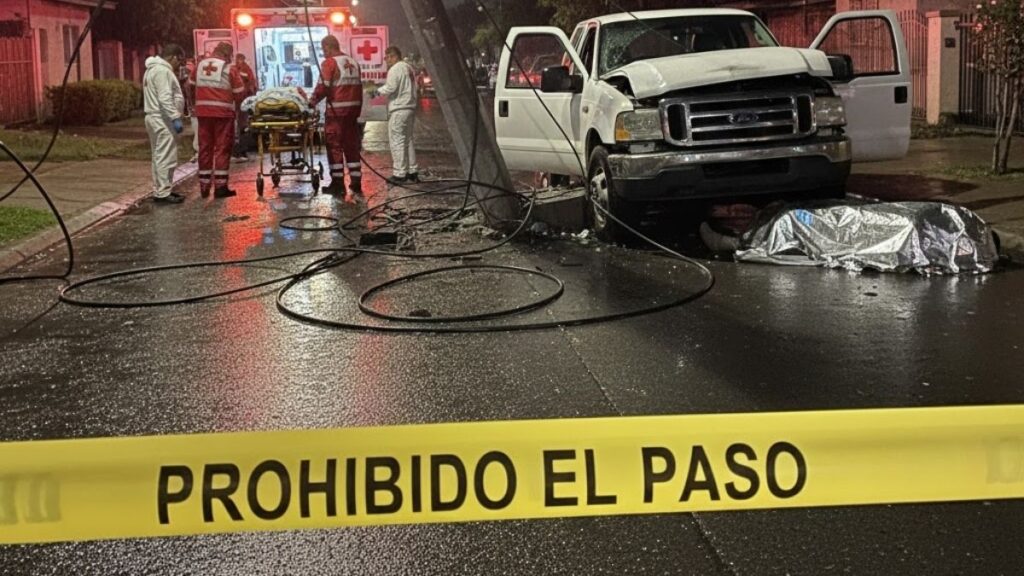 Hombre muere tras chocar con poste y recibir descarga eléctrica en Tampa Bay