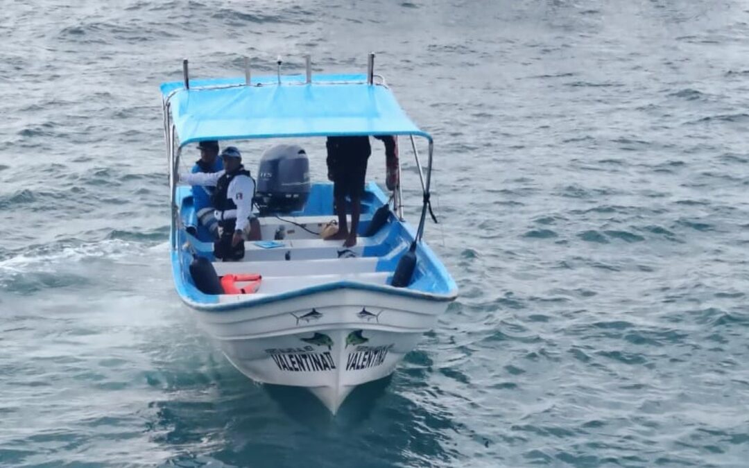 Trágico accidente en Puerto Vallarta: Mujer estadounidense muere tras chocar su lancha contra una ballena