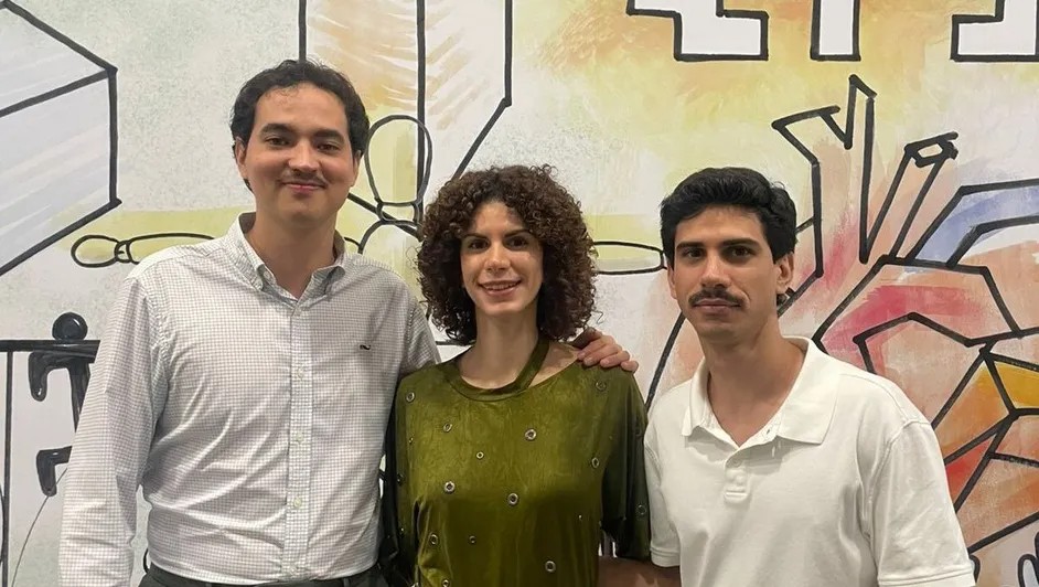 Colectivo Verbo: Sanación a Través de la Poesía en Monterrey