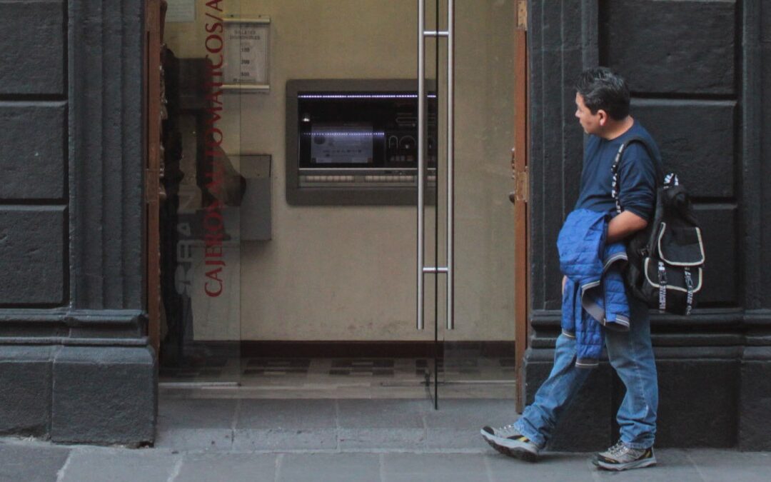 Robo a Cuentahabientes en Puebla: Modus Operandi de Ladrones Infiltrados en Bancos