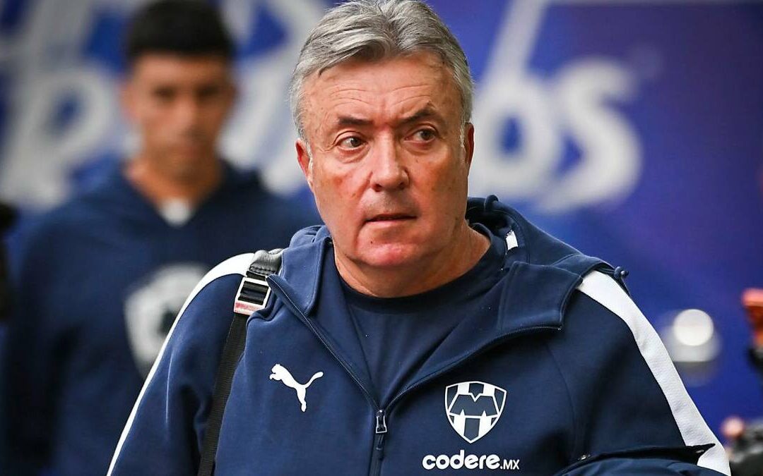 Domenec Torrent Anuncia su Salida como DT de Rayados para el Próximo Torneo