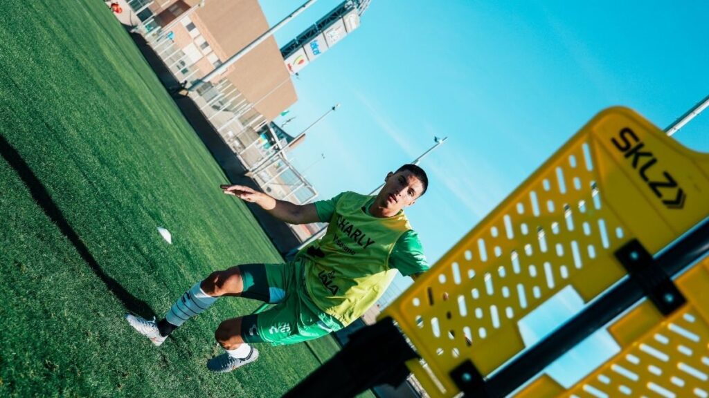 Santos se Prepara para Brillar ante Necaxa en Importante Encuentro de Fútbol